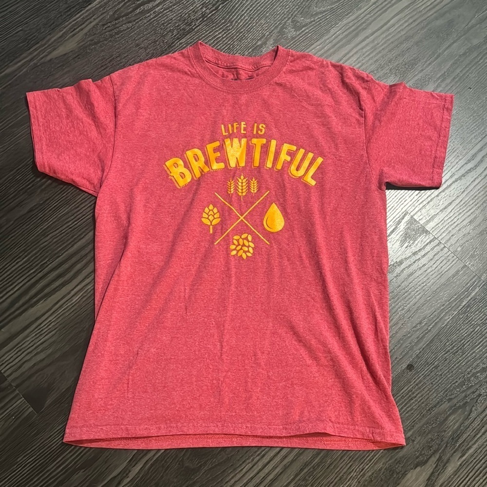 🍍LIFE IS BREWTIFUL T SHIRT🍍SIZE LARGE🍍M-2